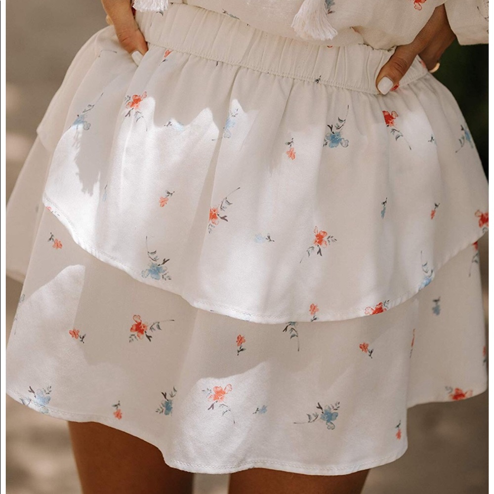 Women's White Floral Ruffle Flared Micro MiniSkirt